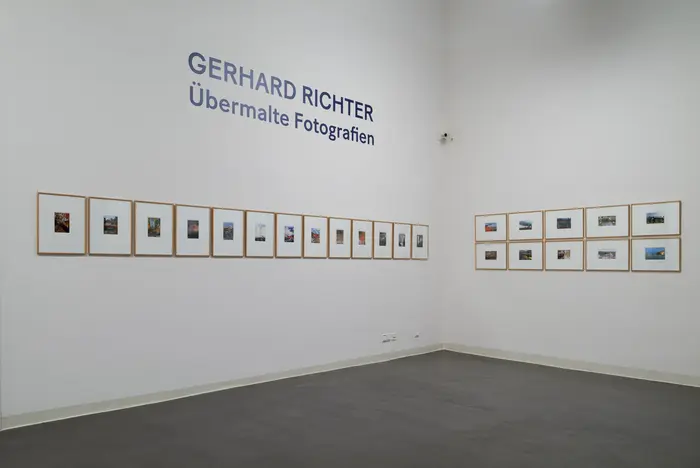 Ausstellungsansicht "Gerhard Richter. Übermalte Fotografien"